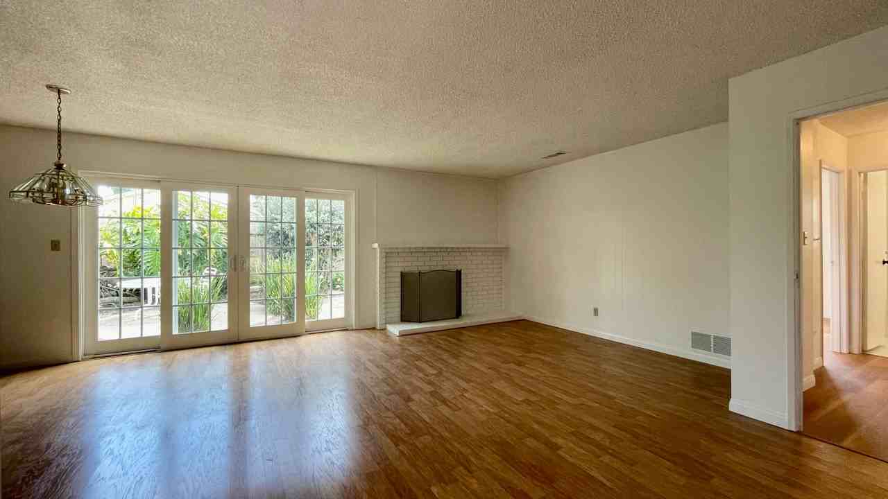 1191 Atascadero St - Photo 3 of 19