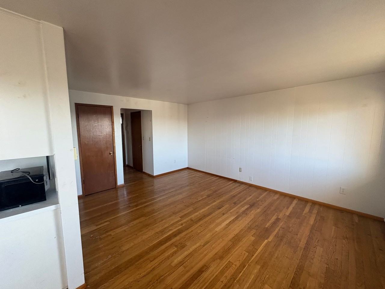 27220 83rd DR NW - Photo 2 of 13