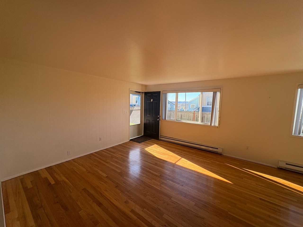 27220 83rd DR NW - Photo 7 of 13