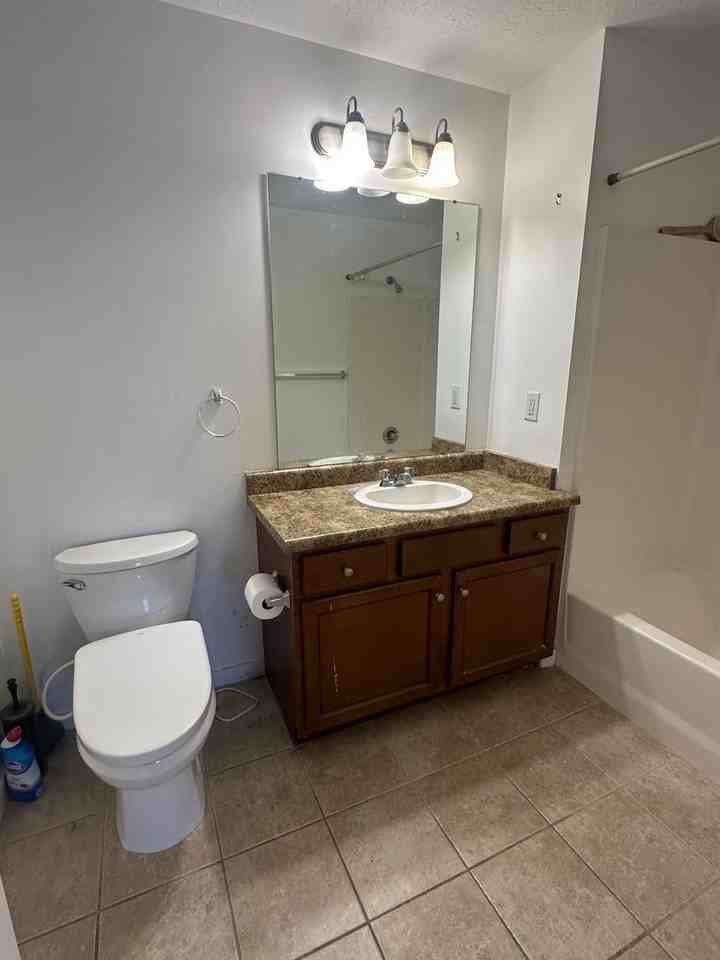 2150 S Main St #308 - Photo 6 of 31