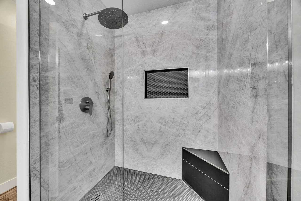 3283 E Bonanza Rd - Photo 7 of 31