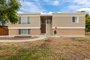 featured image of 1730 W Baroness Pl