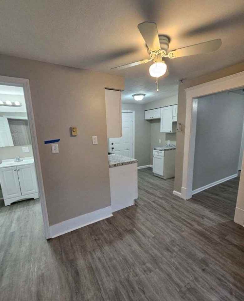 273 New Hancock St - Photo 5 of 5