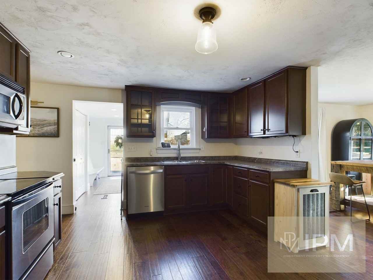 614 Kreutz Creek Rd - Photo 7 of 24