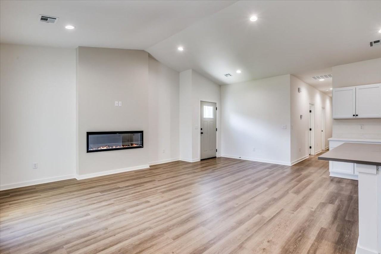 2130 N Melody Ct - Photo 4 of 21