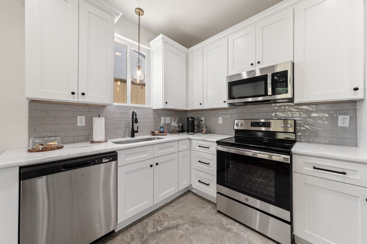 70508 406A Highland Oaks Lane Lafayette, LA 70508 - Photo 6 of 11