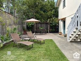 featured image of 897 Los Robles Dr