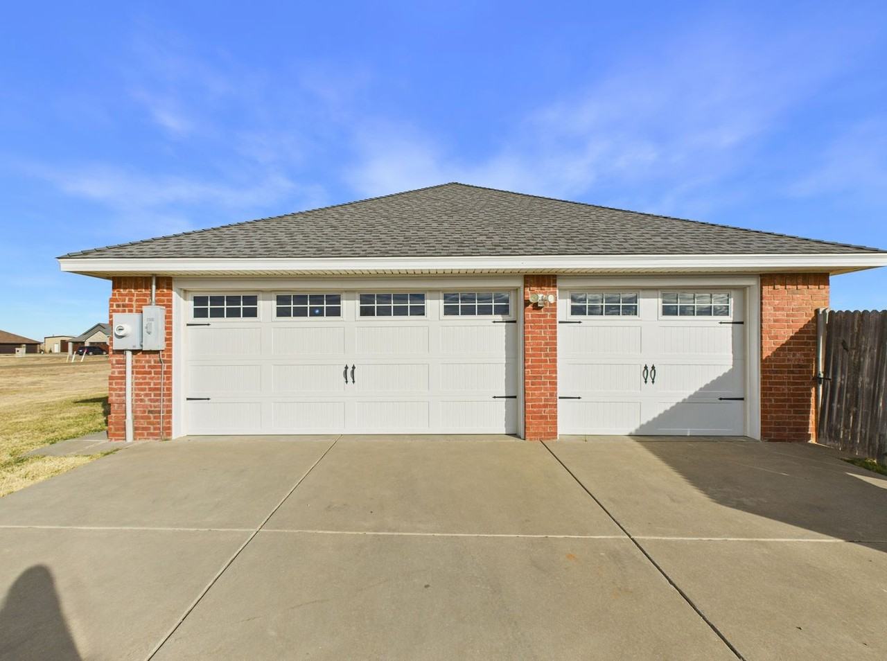 1701 Rock Creek Rd - Photo 2 of 31