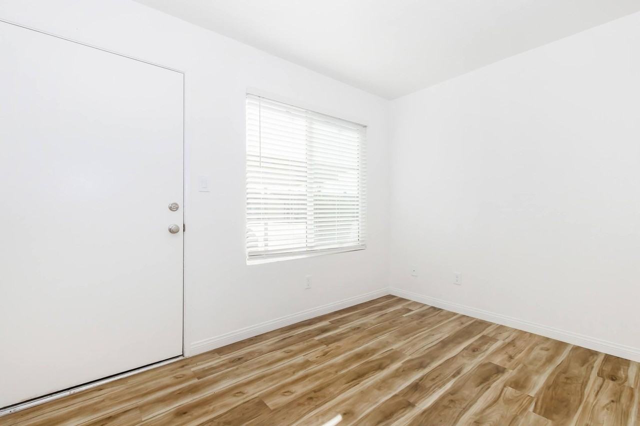 Terrace East Apartment Homes - Photo 4 of 18