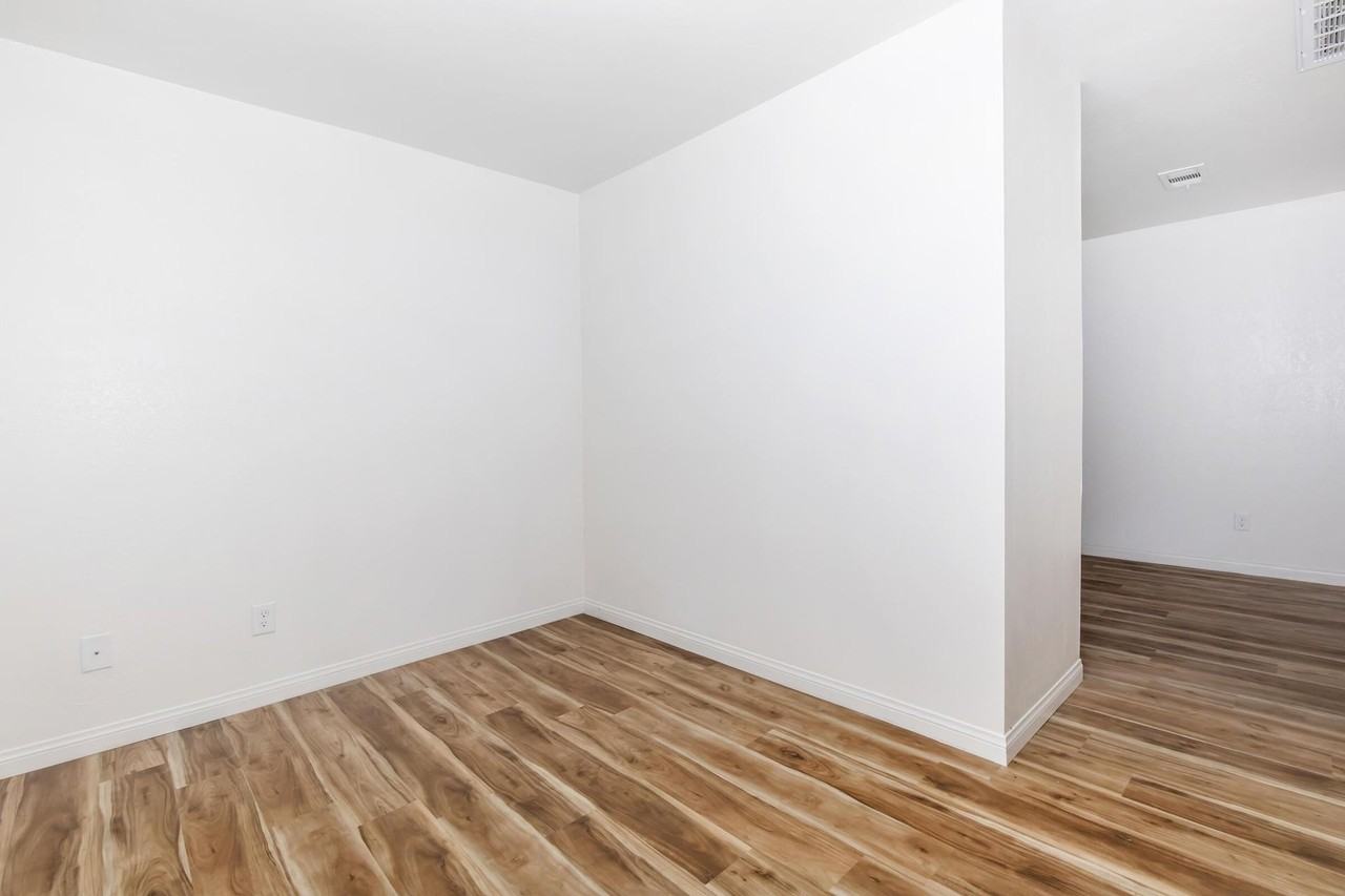 Terrace East Apartment Homes - Photo 6 of 18