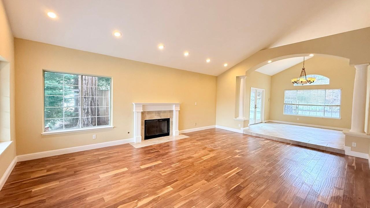 120 Wales Ct - Photo 7 of 50