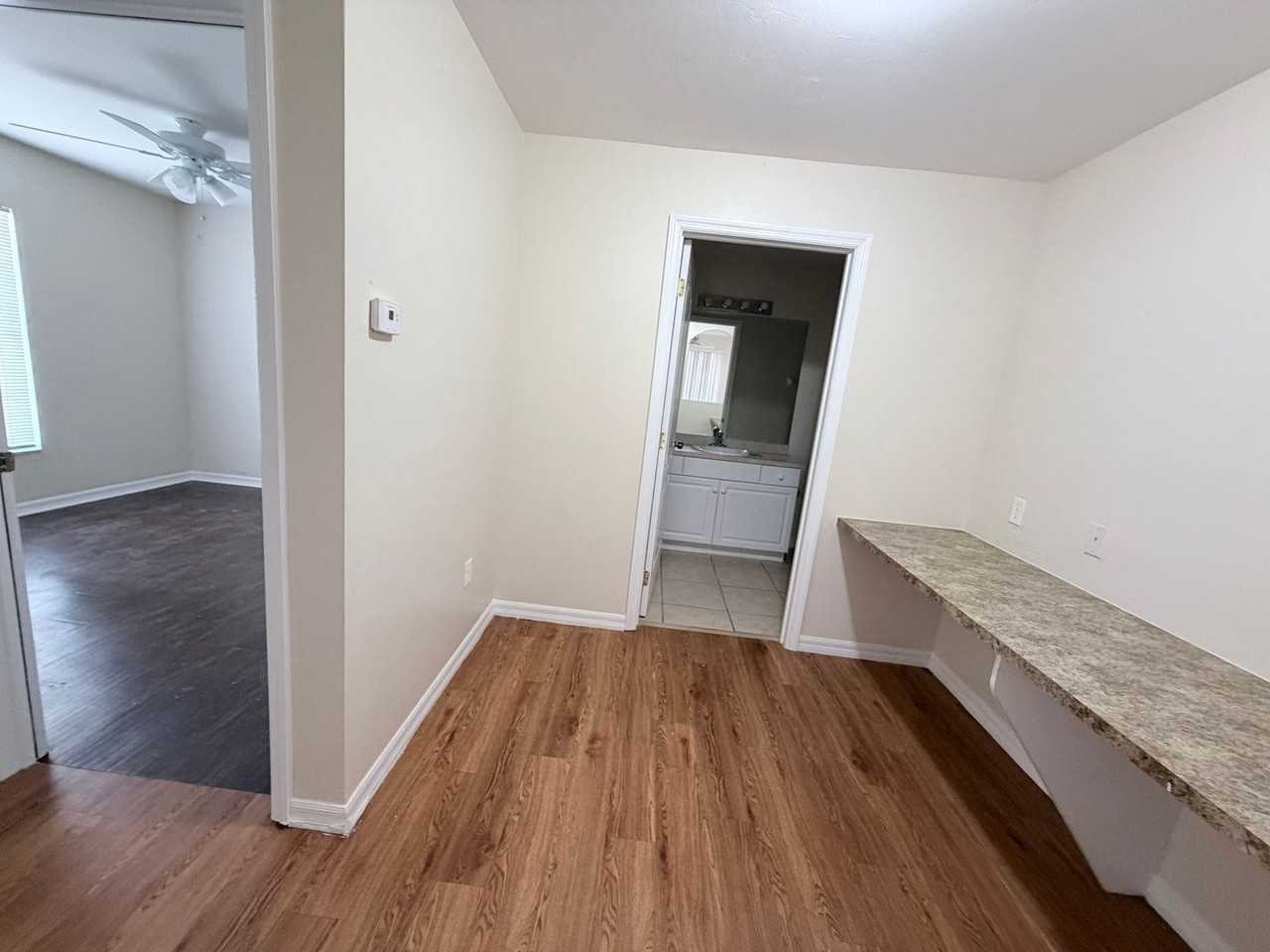 3925 22nd St W - Photo 7 of 14