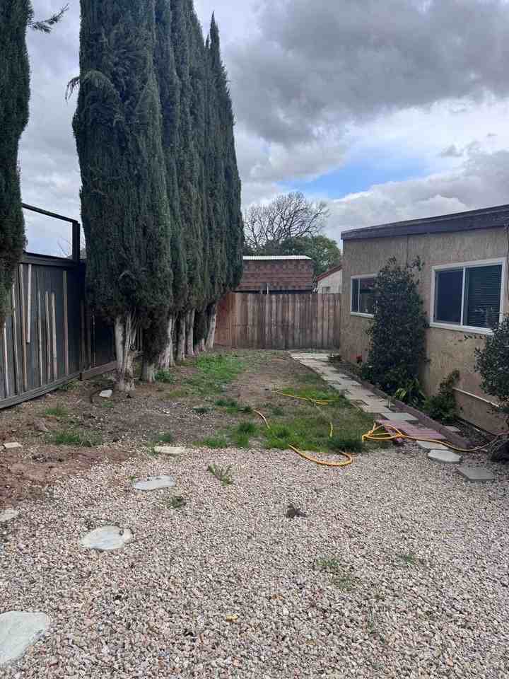 1839 Westfield Rd - Photo 5 of 8