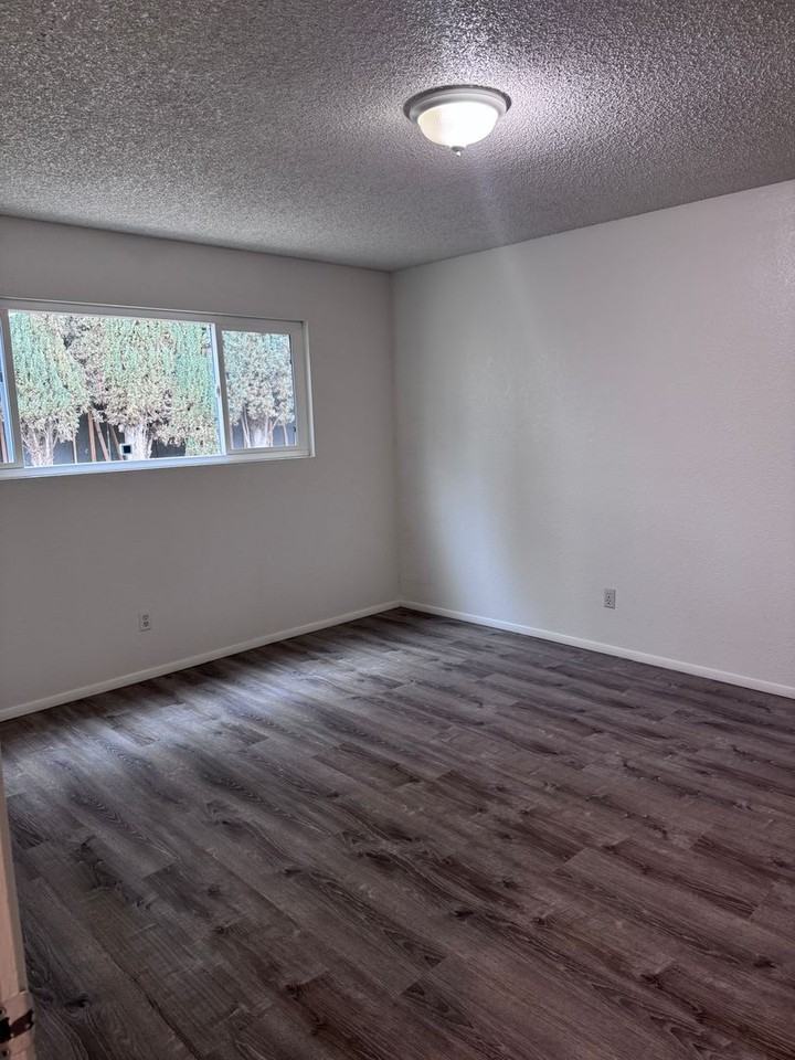 1839 Westfield Rd - Photo 7 of 8