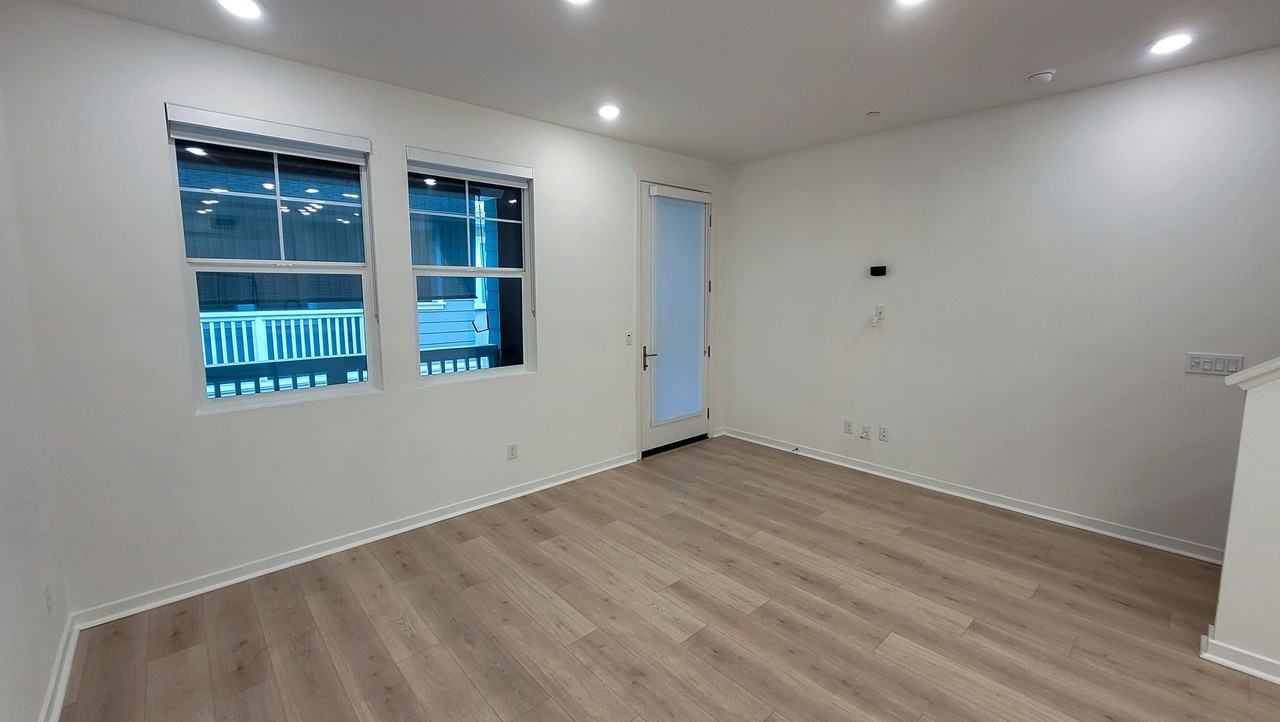 16428 Whittier Blvd #6 - Photo 6 of 26