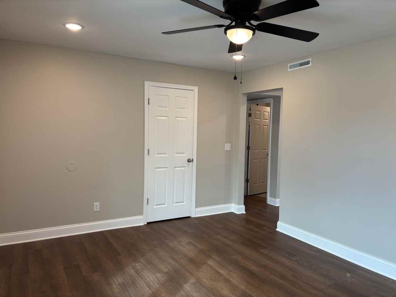 4411 Rice Rd - Photo 6 of 27