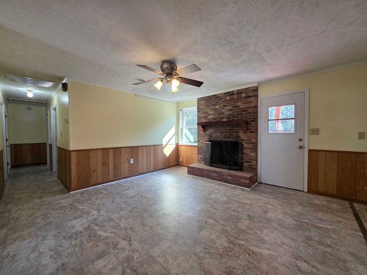 2134 Nc Highway 172 - Photo 3 of 15