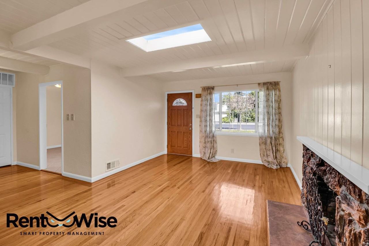 4260 Ruthelma Ave - Photo 4 of 29