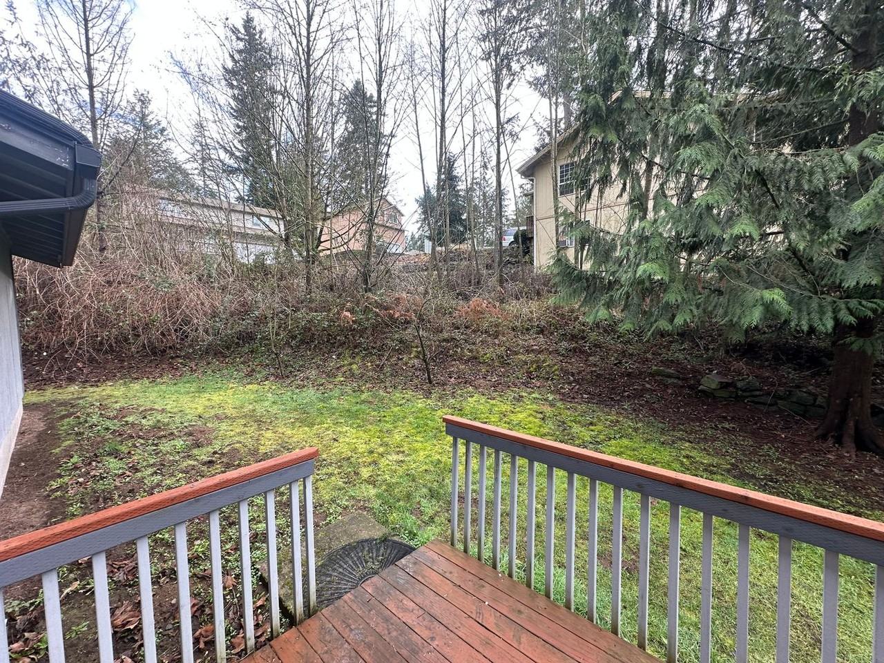 17504 Loop Ln Se - Photo 5 of 22