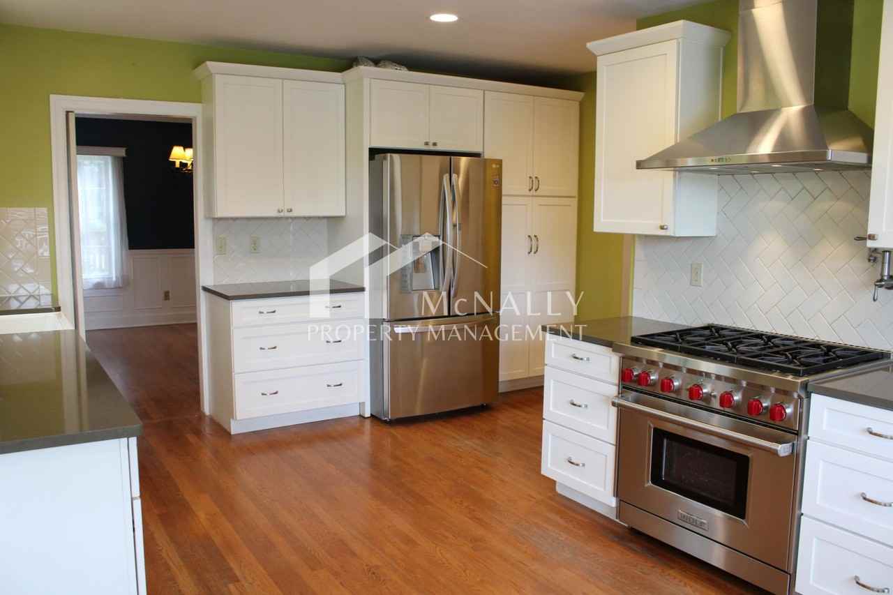 501 N 10th St - Photo 2 of 28