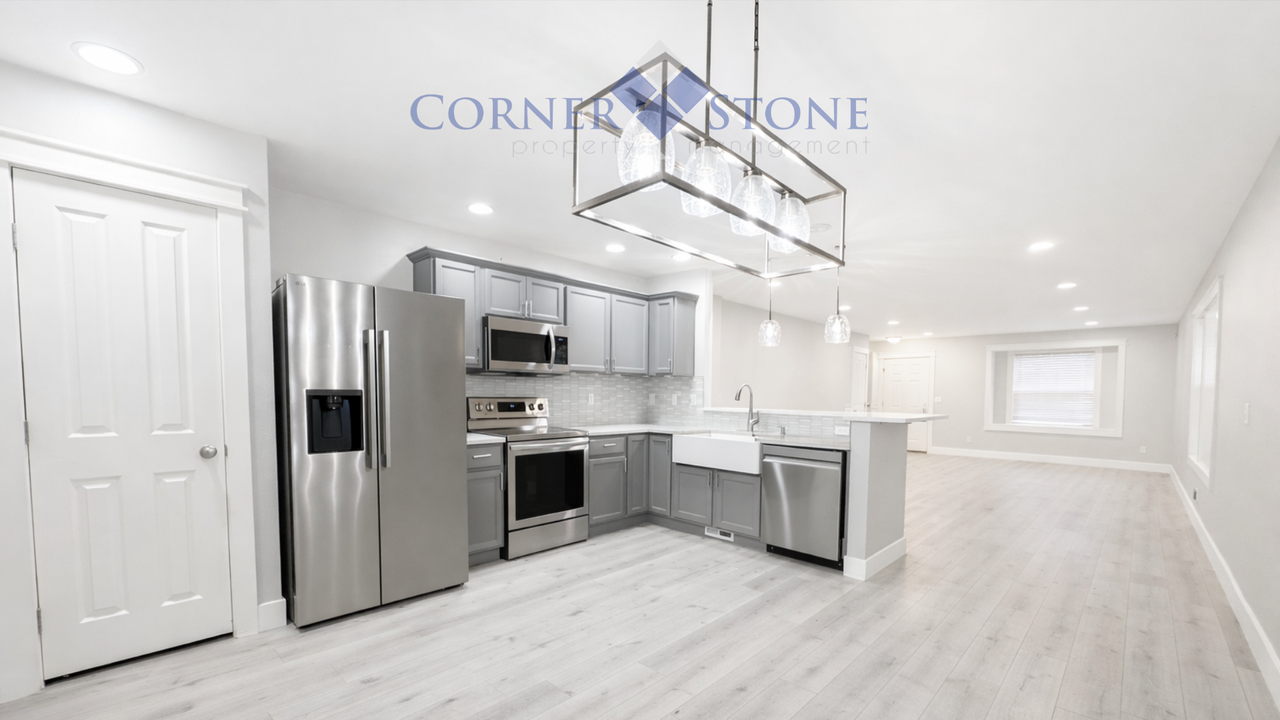 11224 W Spring River Dr - Photo 4 of 17