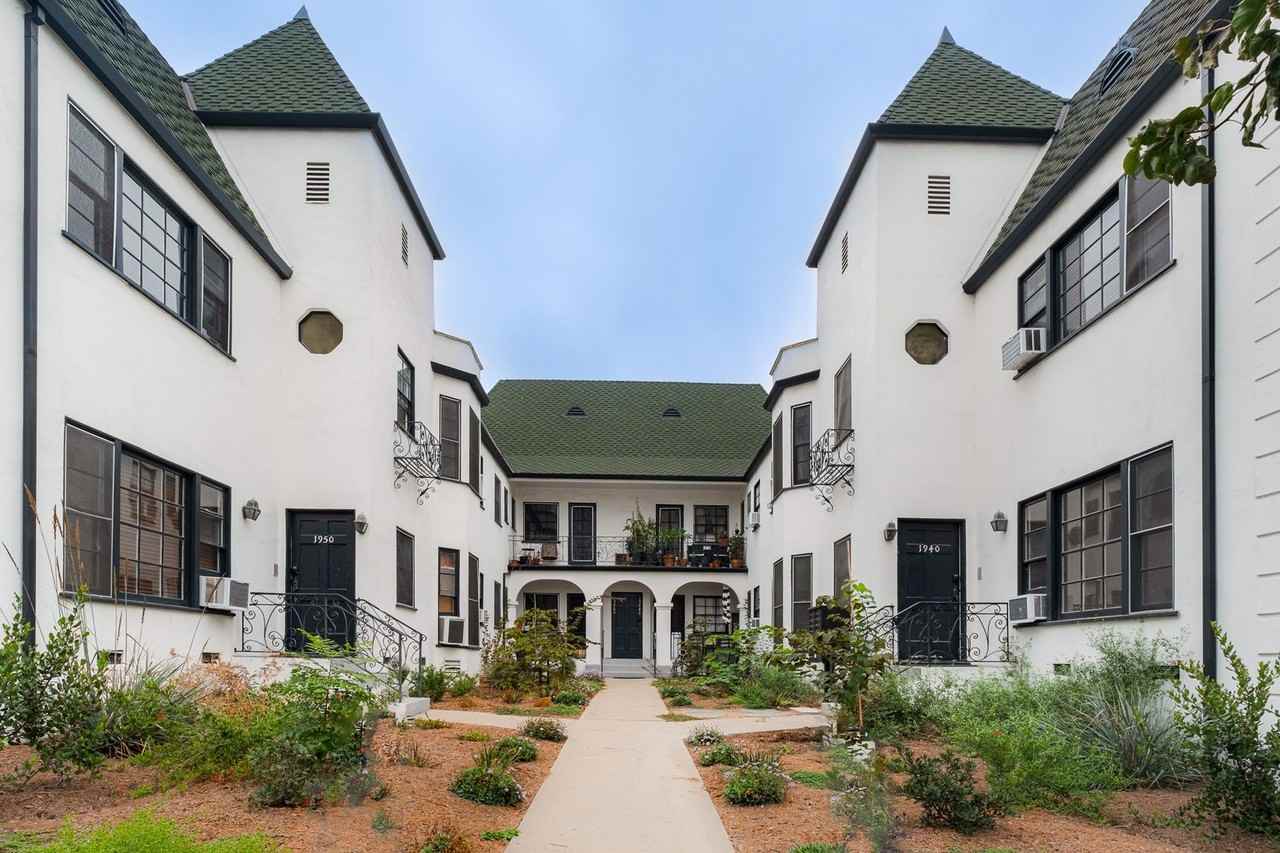 1946 N Vermont Ave - Photo 2 of 13