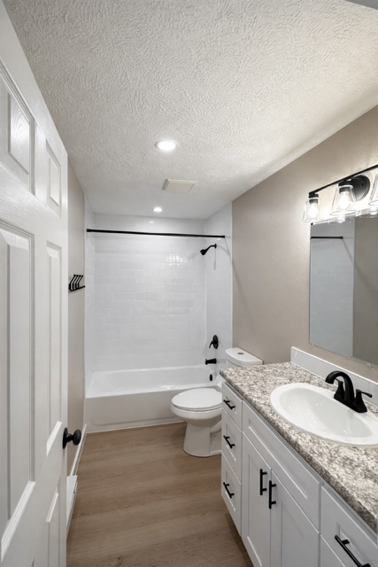 4403 S Donald Ct #4409 - Photo 6 of 19