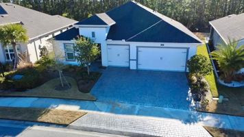 featured image of 437 Aquamarine Way