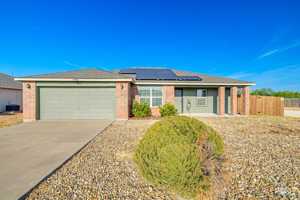 featured image of 1229 Elmo Ln