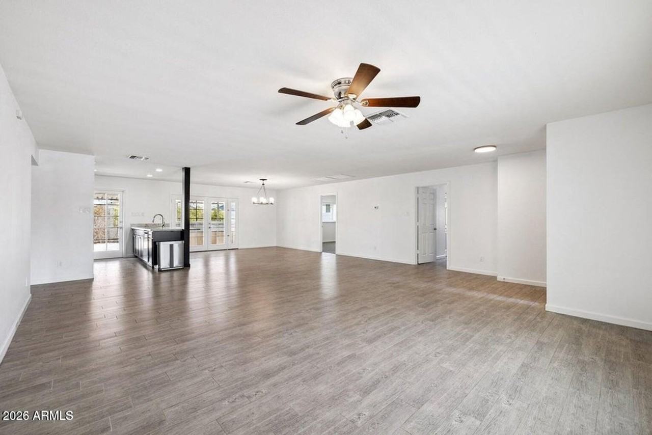 4613 S Rita Ln - Photo 6 of 20