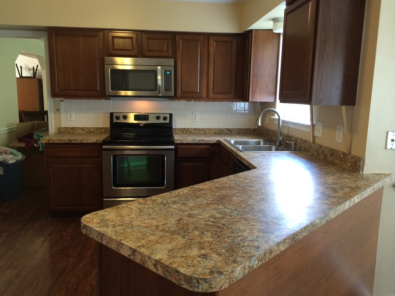 121 Highlands Pkwy - Photo 2 of 20