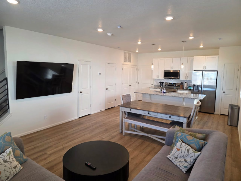 5849 Dakan Loop - Photo 4 of 23