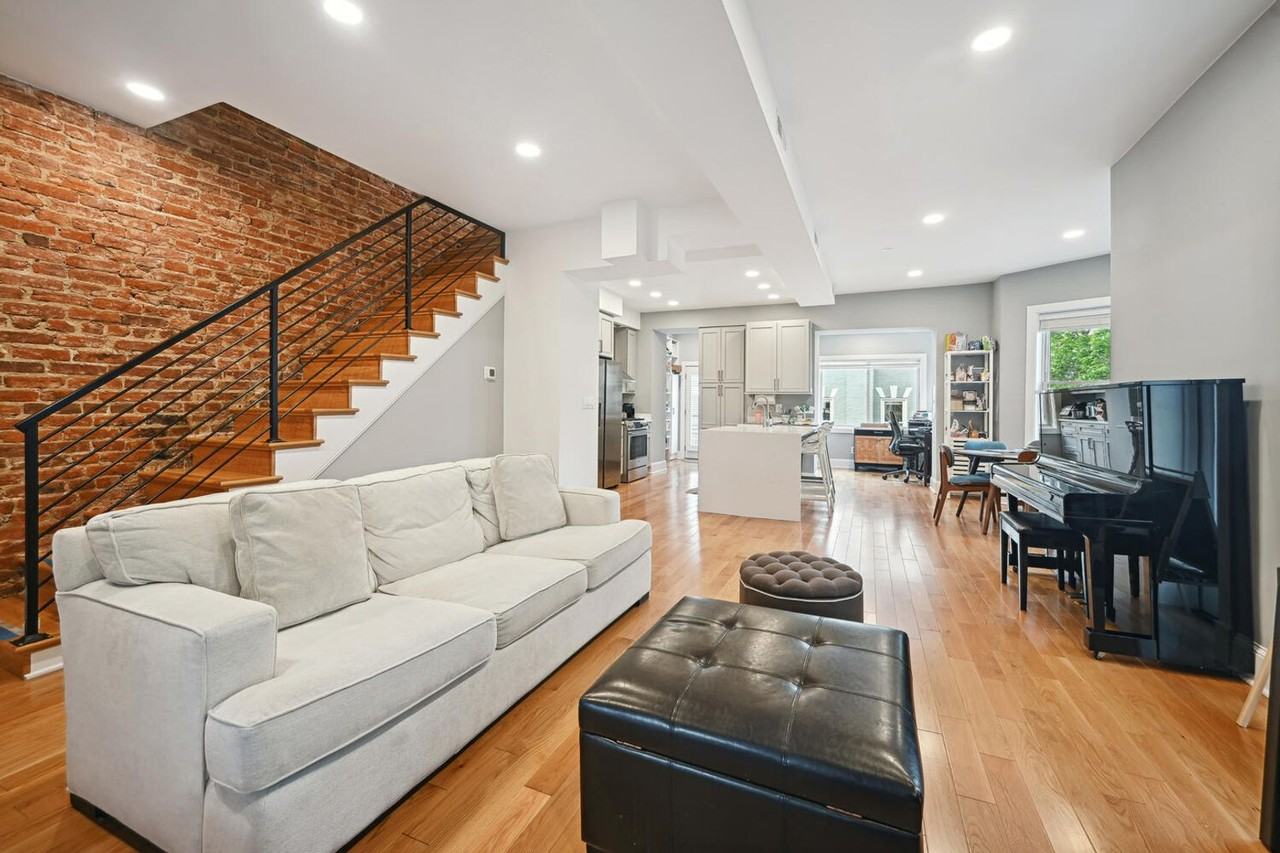 522 F St Ne - Photo 5 of 30