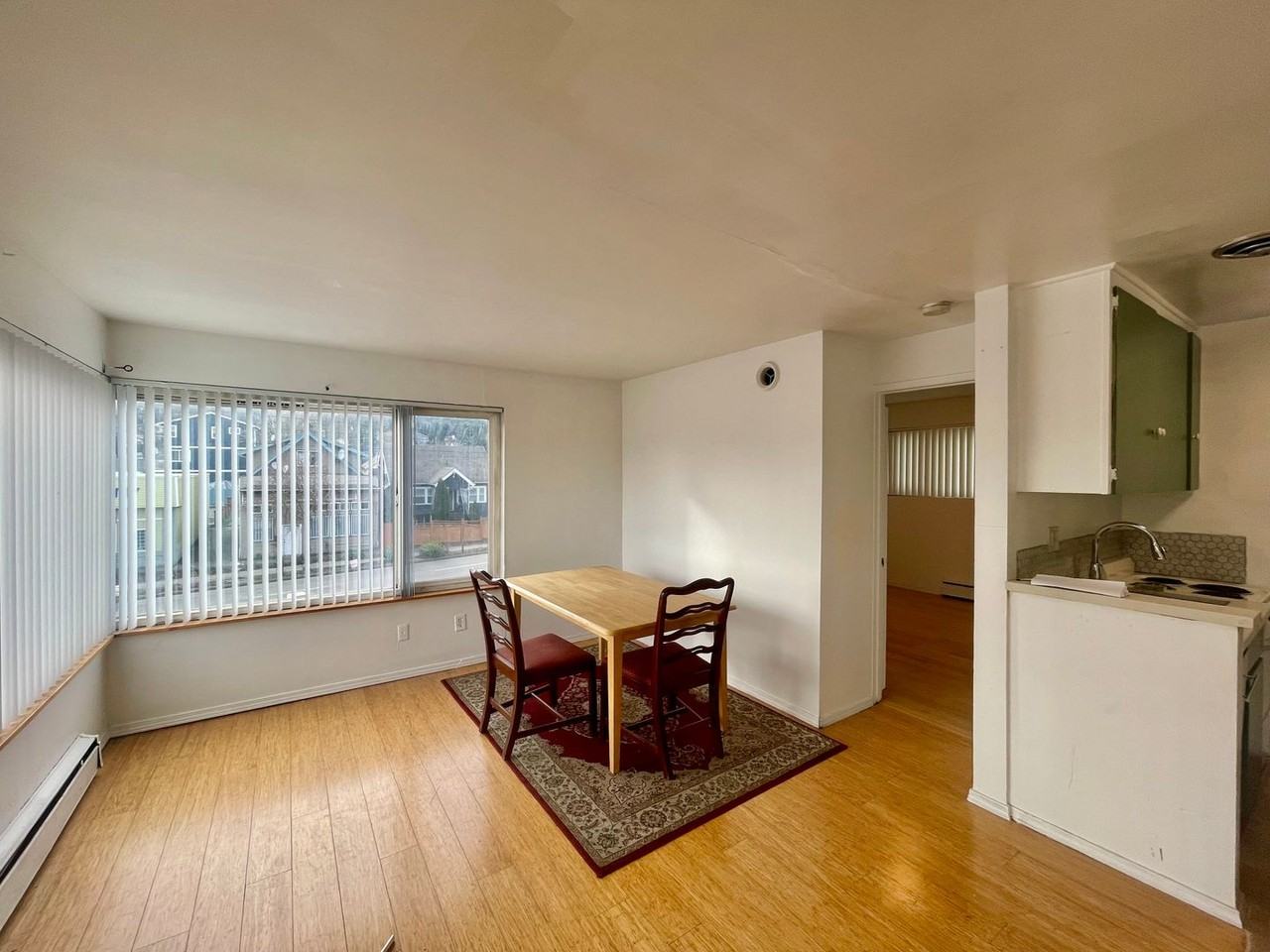 5320 Martin Luther King Jr Way S #201 - Photo 3 of 8