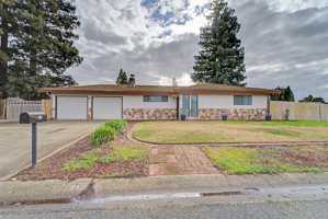 featured image of 910 Teesdale Rd