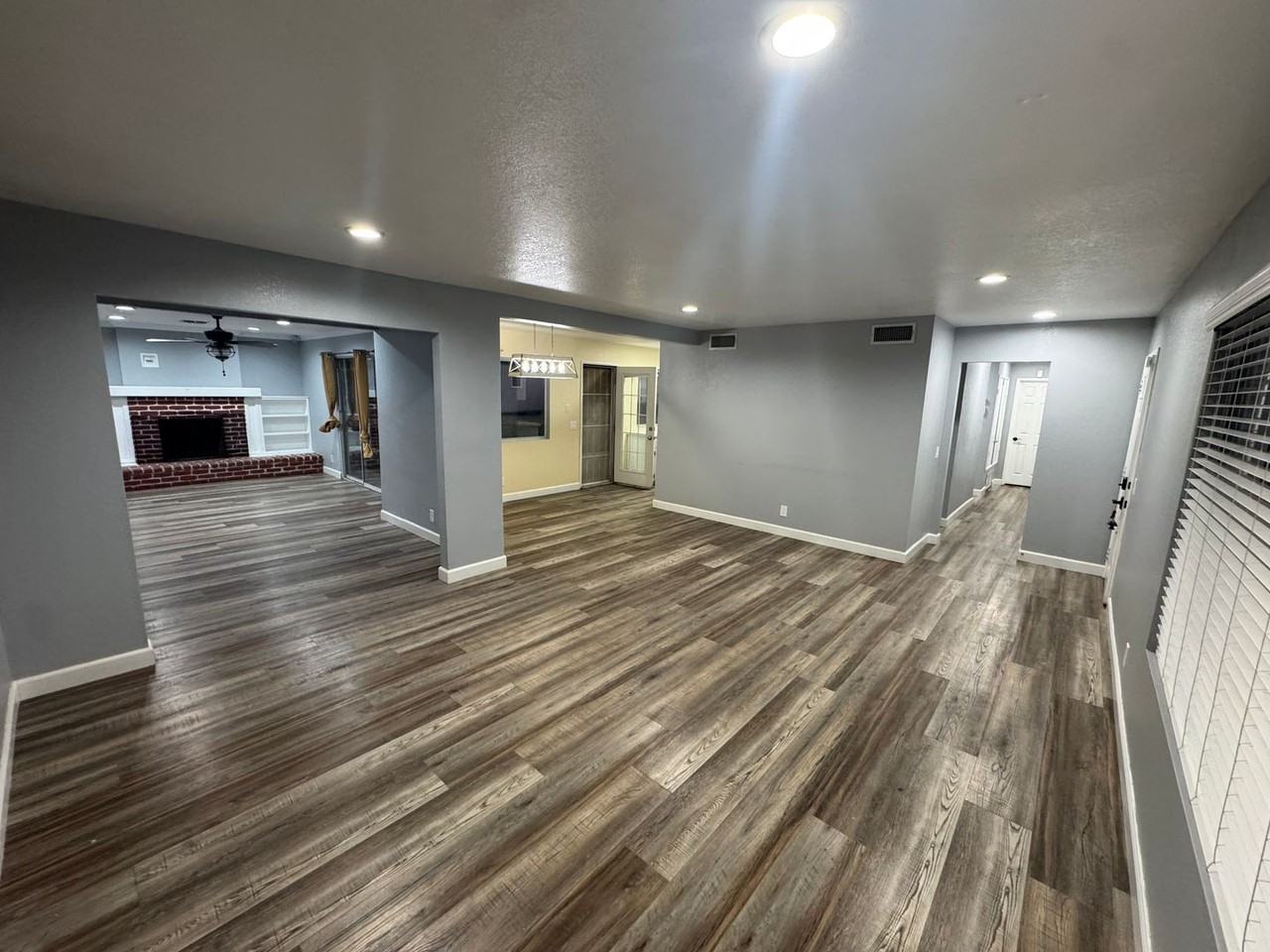 45029 16th St W - Photo 3 of 23