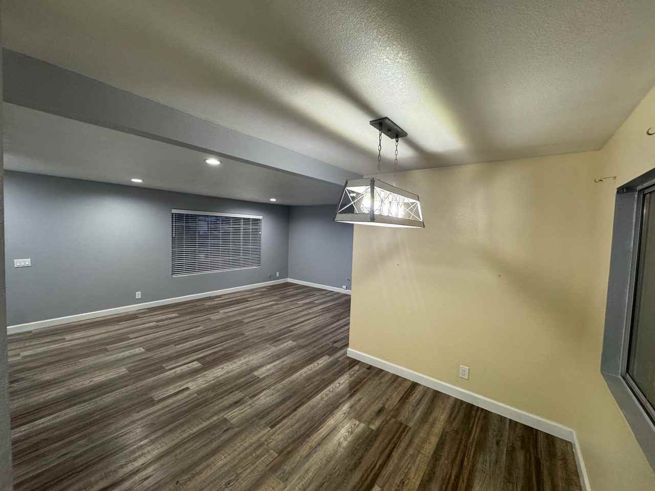 45029 16th St W - Photo 7 of 23