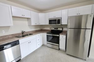 featured image of 3 Rogers Way