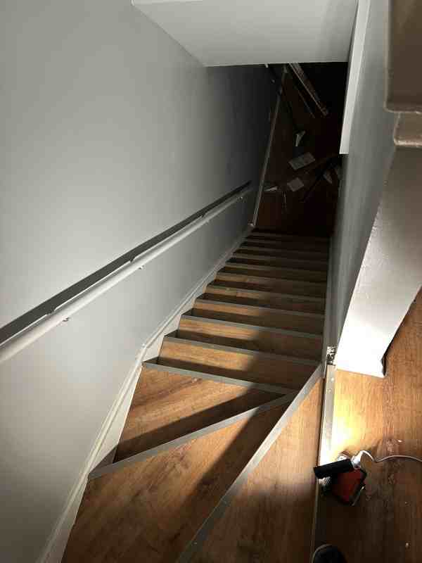 1136 E 81st St #G - Photo 3 of 6