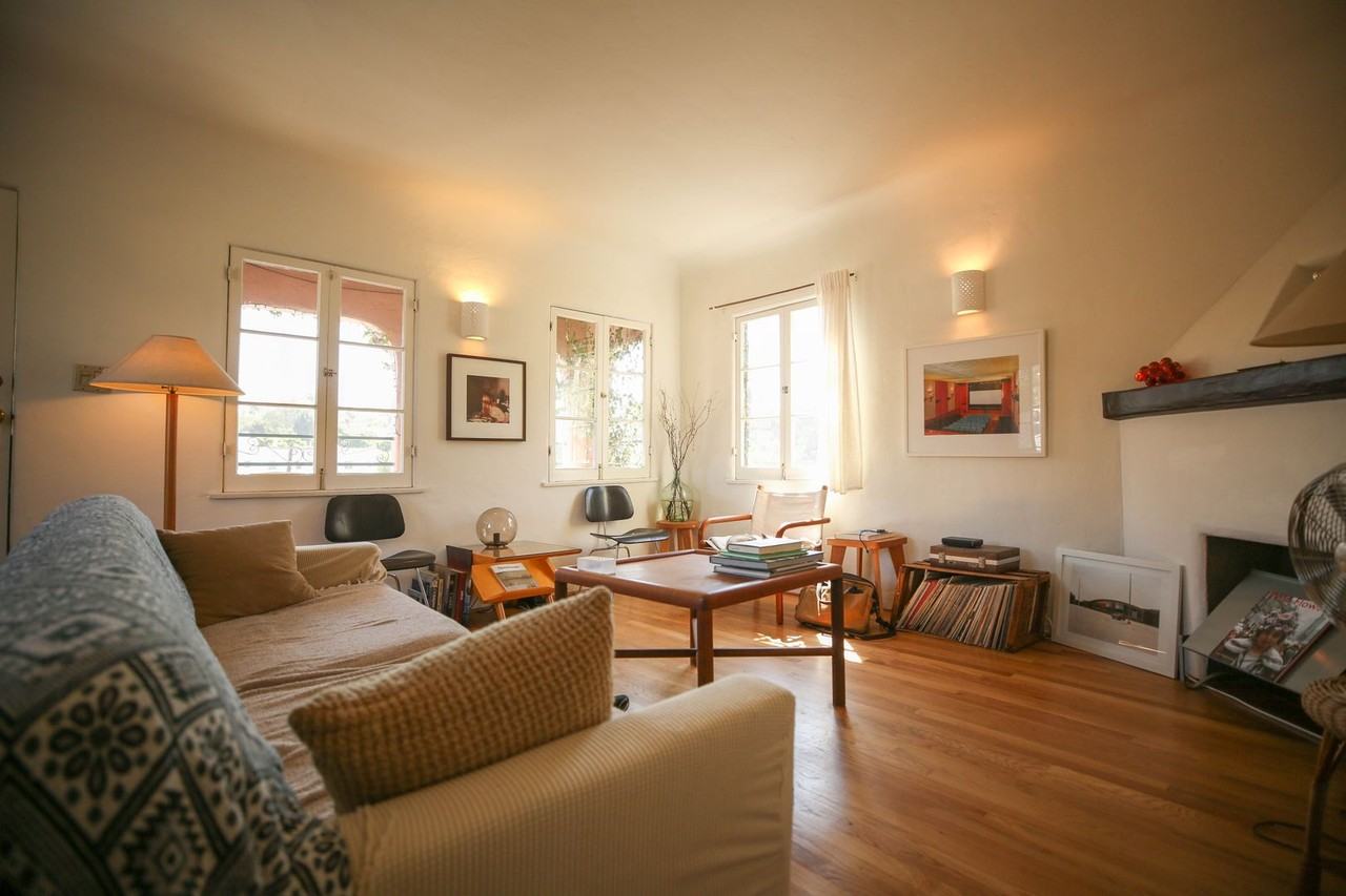 941 N. Vendome St. - Photo 4 of 22