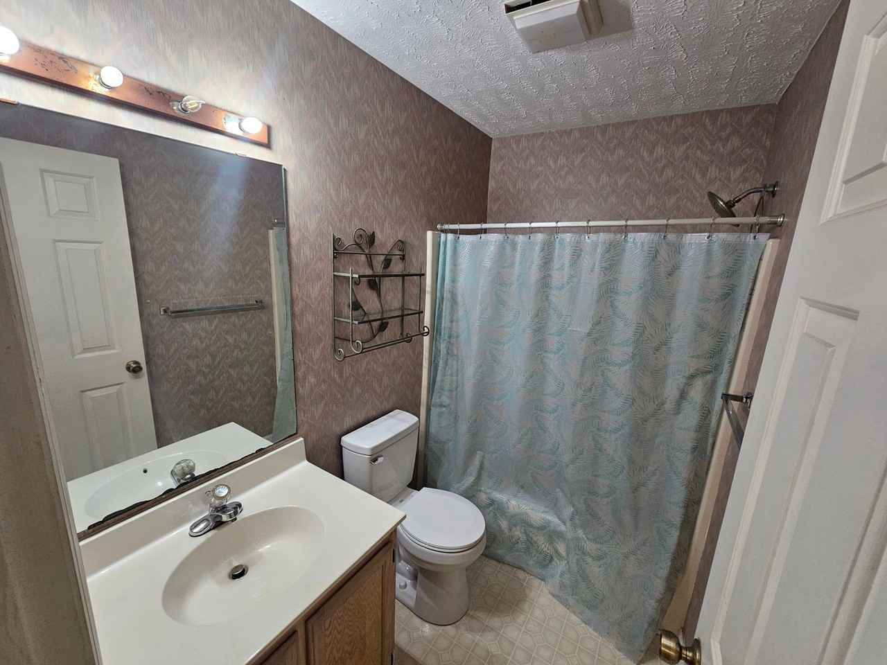 4278 Pinehurst Cir - Photo 5 of 9