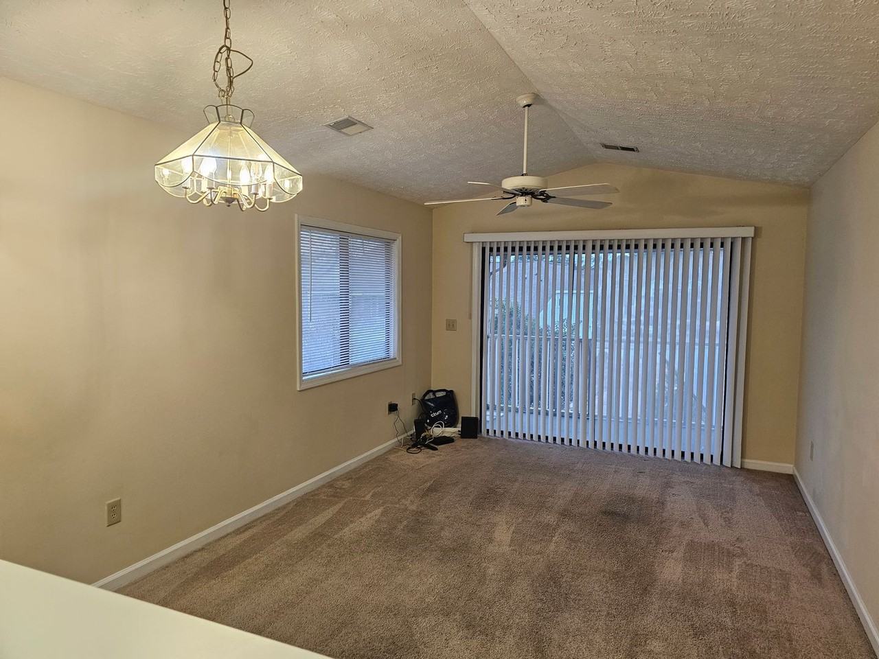 4278 Pinehurst Cir - Photo 7 of 9