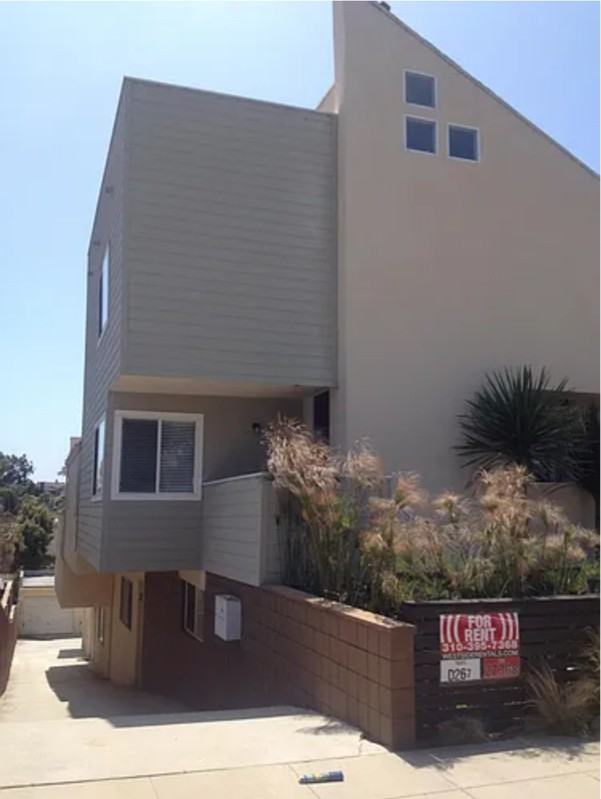 221 N Juanita Ave #2 - Photo 2 of 13