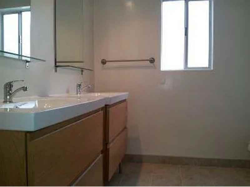 221 N Juanita Ave #2 - Photo 3 of 13