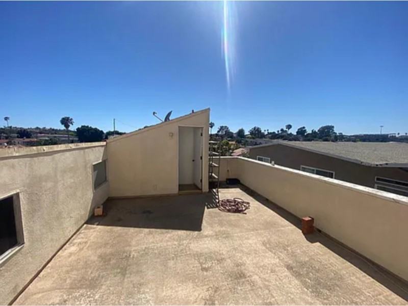 221 N Juanita Ave #2 - Photo 7 of 13