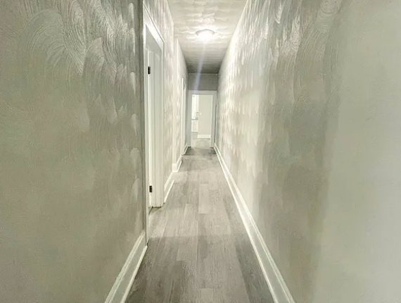 527 W 37th St #5 - Photo 7 of 12