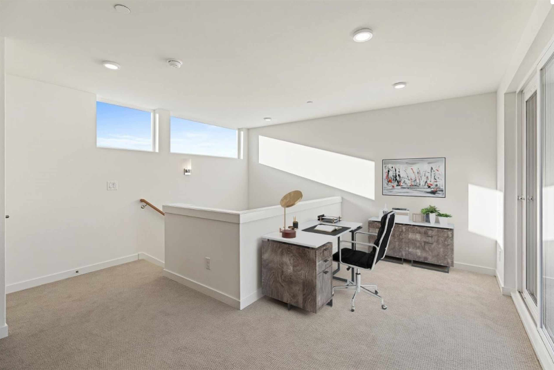 7213 5th Ave Ne - Photo 2 of 15