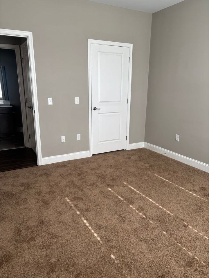 Birchwood Commons - Photo 7 of 22