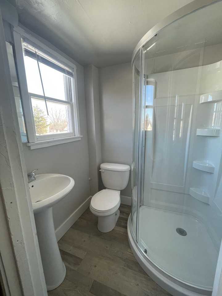 1209 Harvey St - Photo 6 of 6