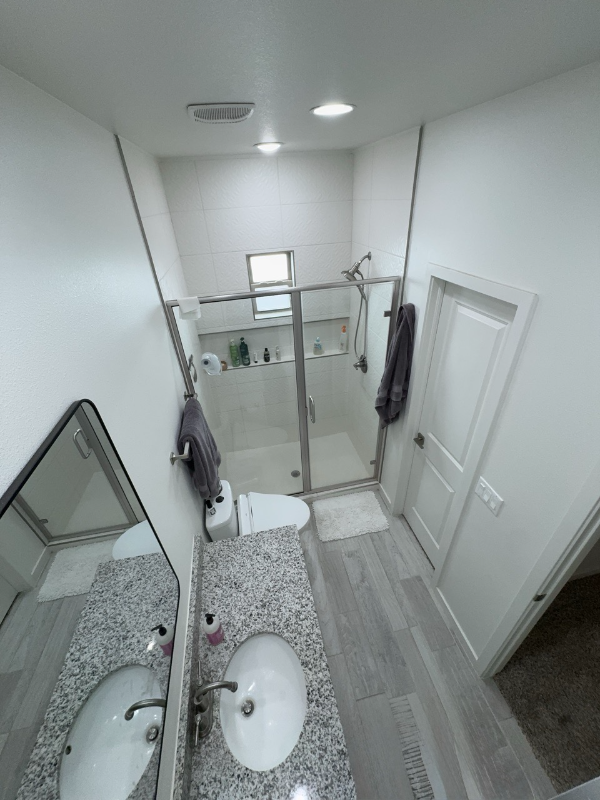 5864 Kobe Bryant St - Photo 4 of 9